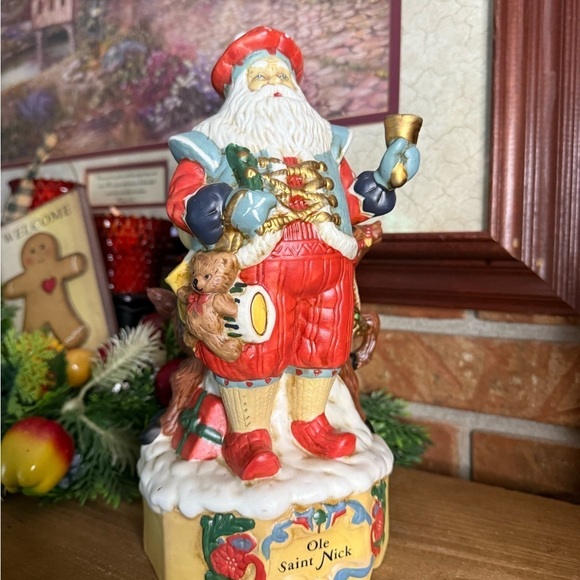 Rare Vintage 1968 Vintage Ole Saint Nick Reindeer Musical  Rare Vintage 1968 Vintage Ole Saint Nick Reindeer Musical Old Time Decor
